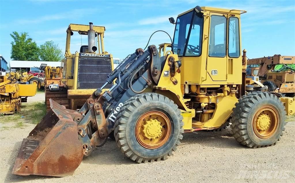 CAT IT18B Tekerlekli yükleyiciler