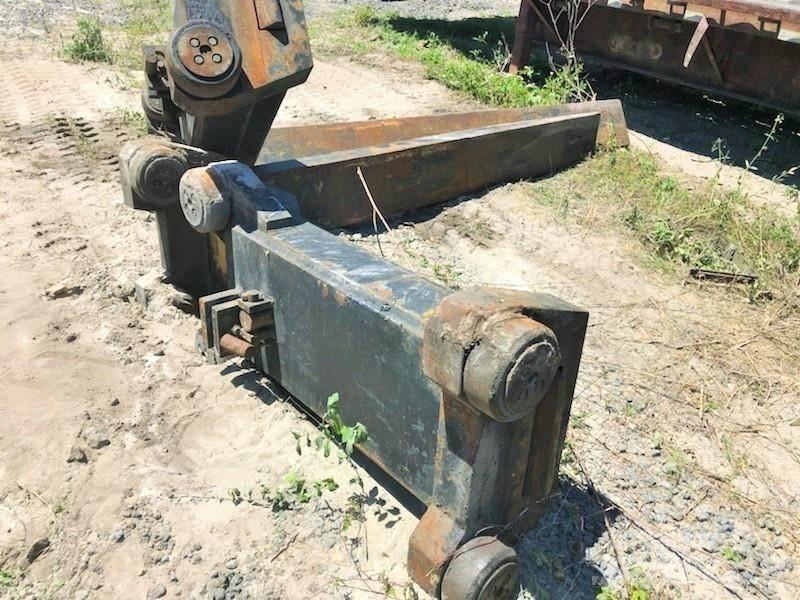 CAT V900 Dizel forkliftler