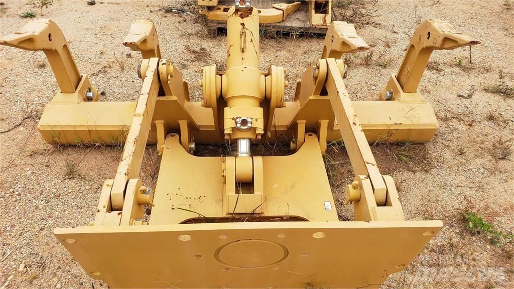  Ripper CAT D6D Kaziyici