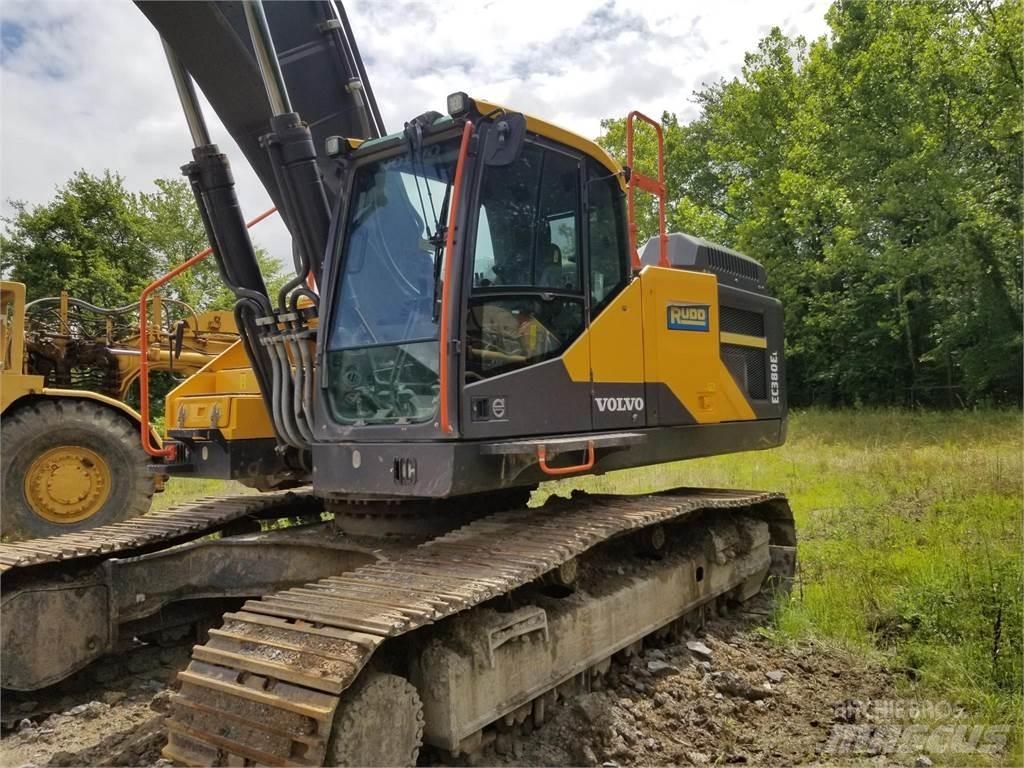 Volvo EC380EL Paletli ekskavatörler