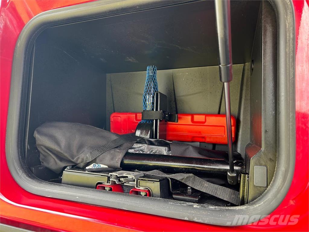 Renault CM 430 Vinçli kamyonlar