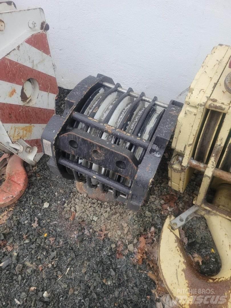 Liebherr  Vinç parçalari