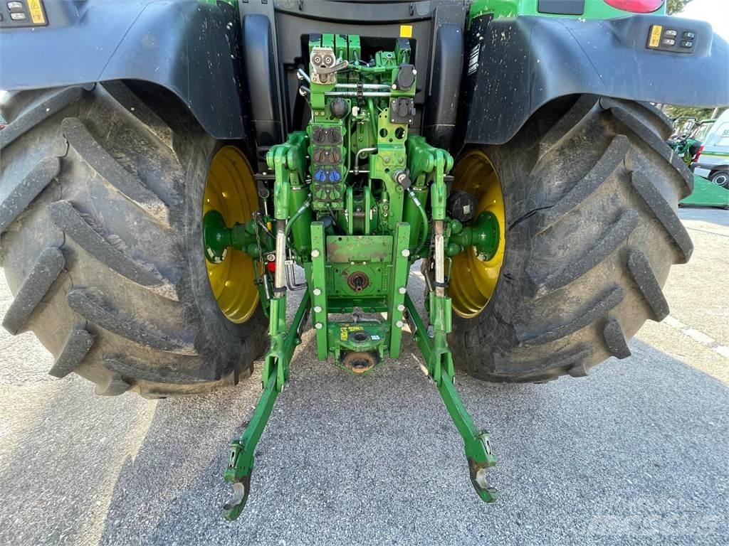 John Deere 6130 R Traktörler