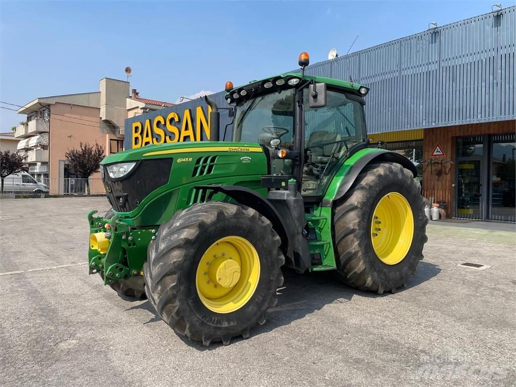John Deere 6145 R Traktörler
