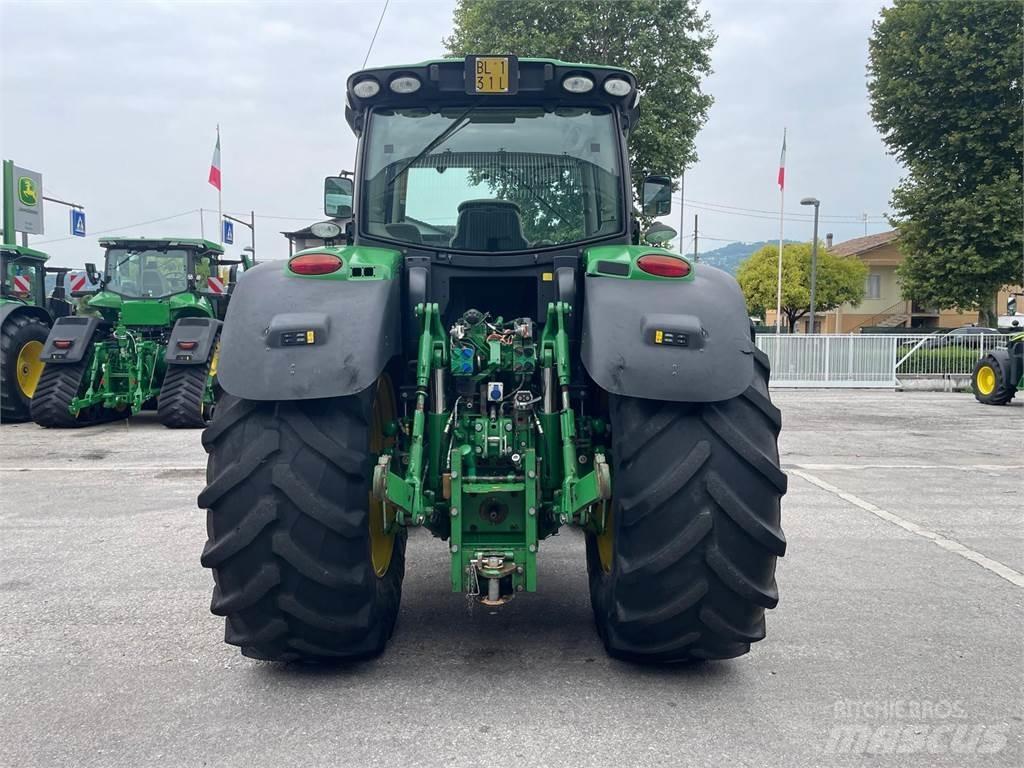 John Deere 6210 R Traktörler