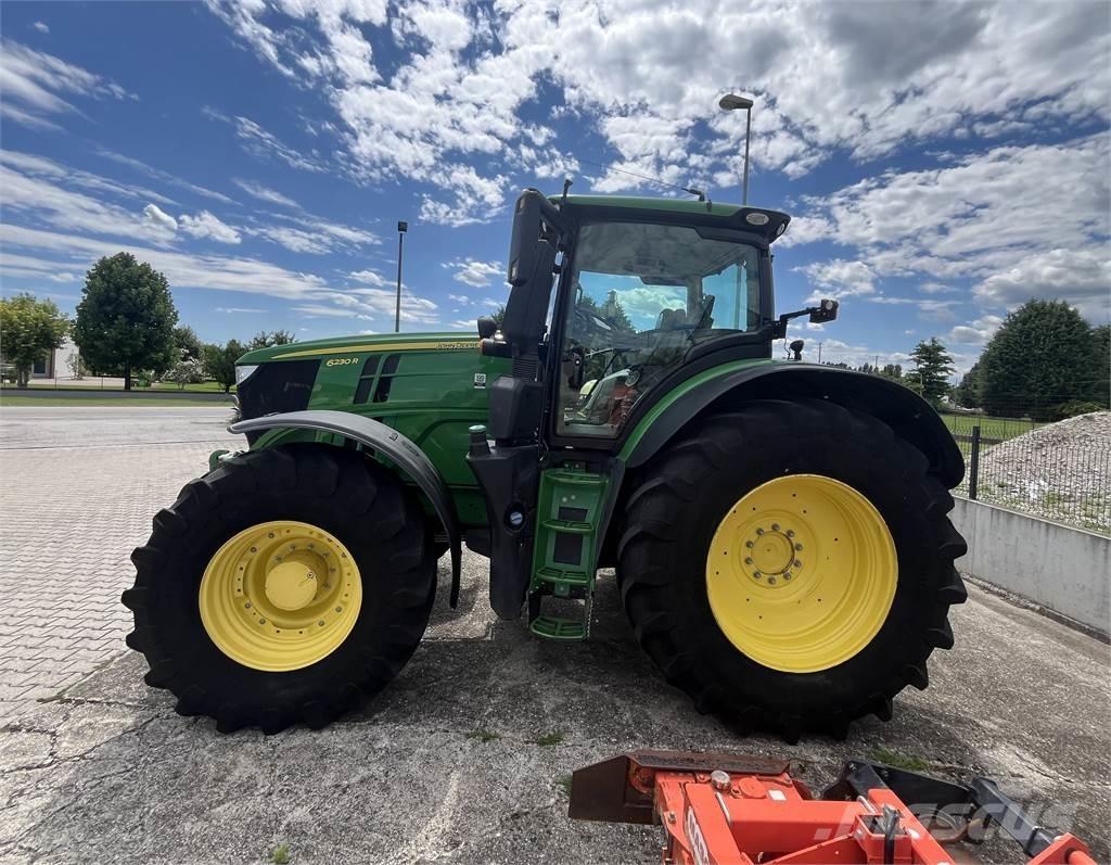 John Deere 6230 R Traktörler
