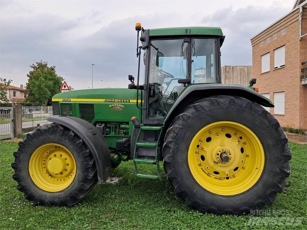 John Deere 7710 Traktörler