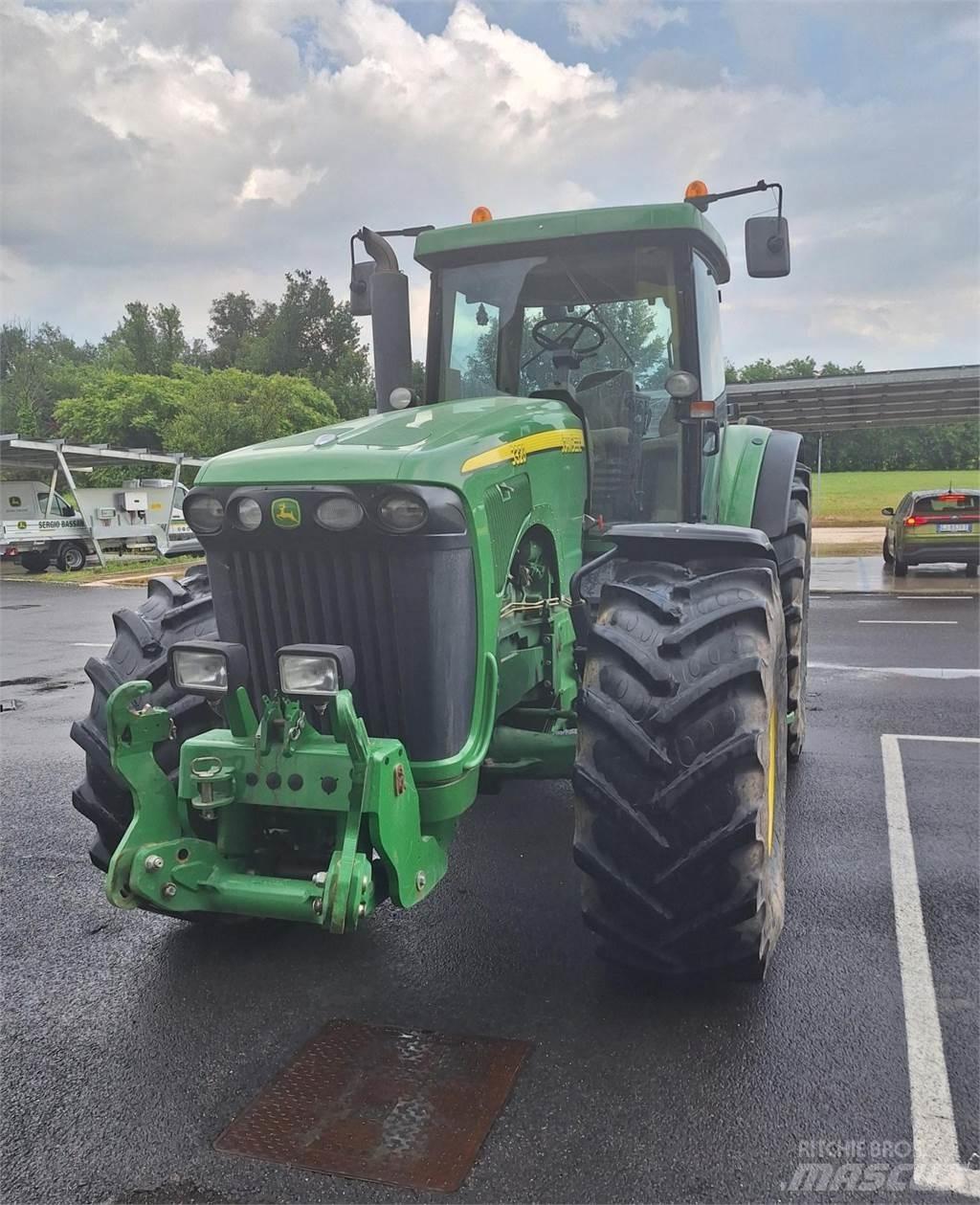 John Deere 8320 Traktörler
