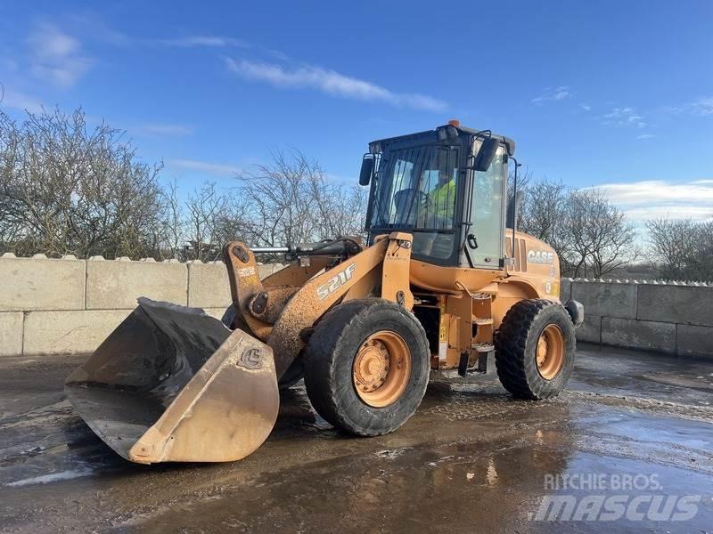 CASE 521F Diger
