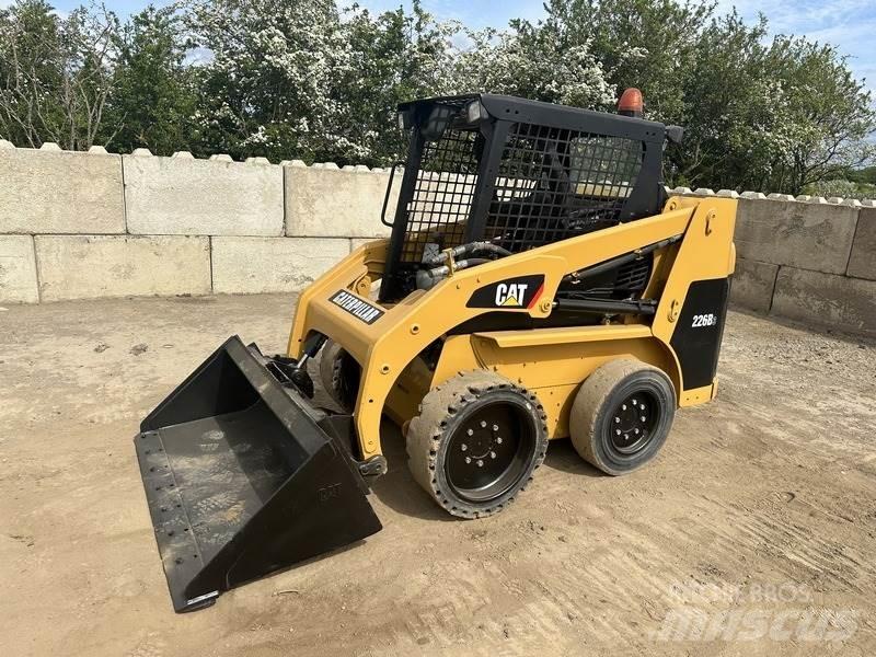 CAT 226B Diger