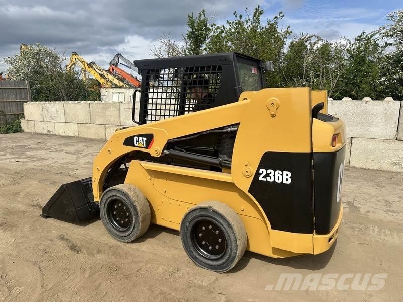 CAT 236B Diger