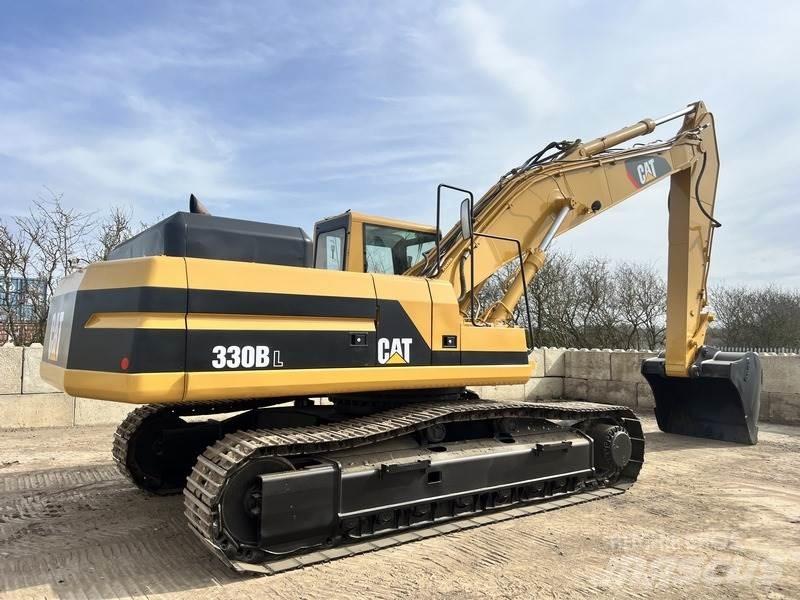 CAT 330. Paletli ekskavatörler