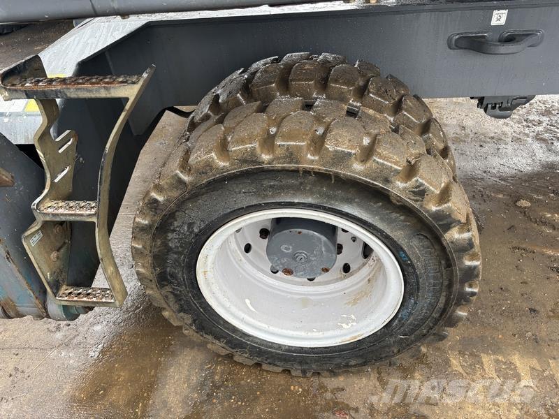 Fuchs MHL320 Digerleri