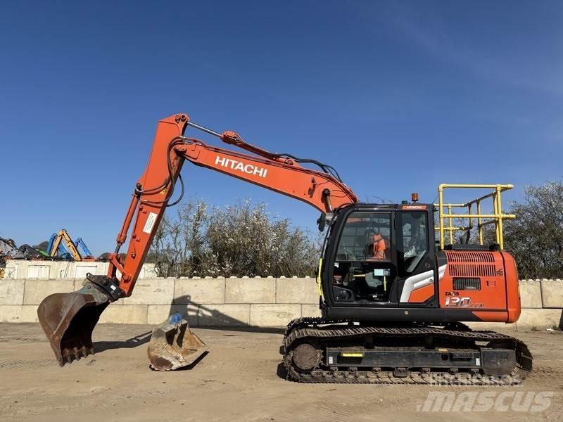 Hitachi ZX130 Paletli ekskavatörler