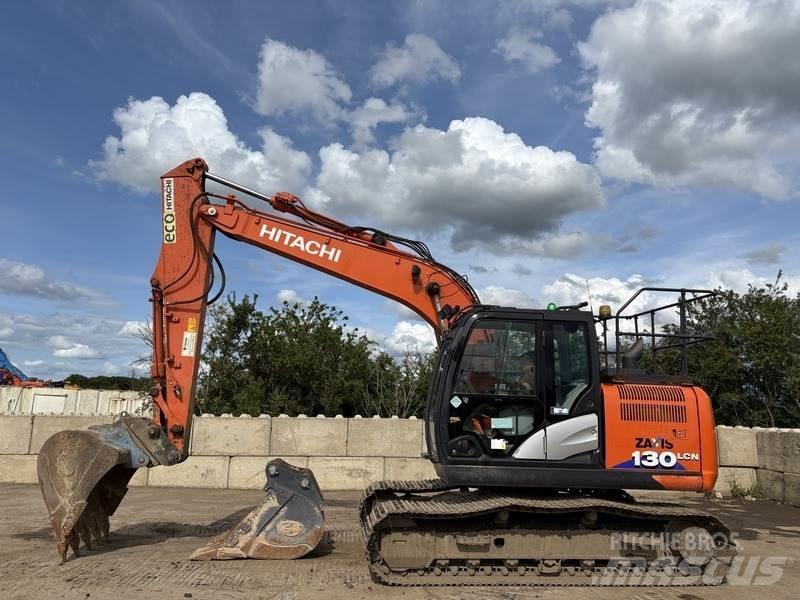 Hitachi ZX130 Paletli ekskavatörler