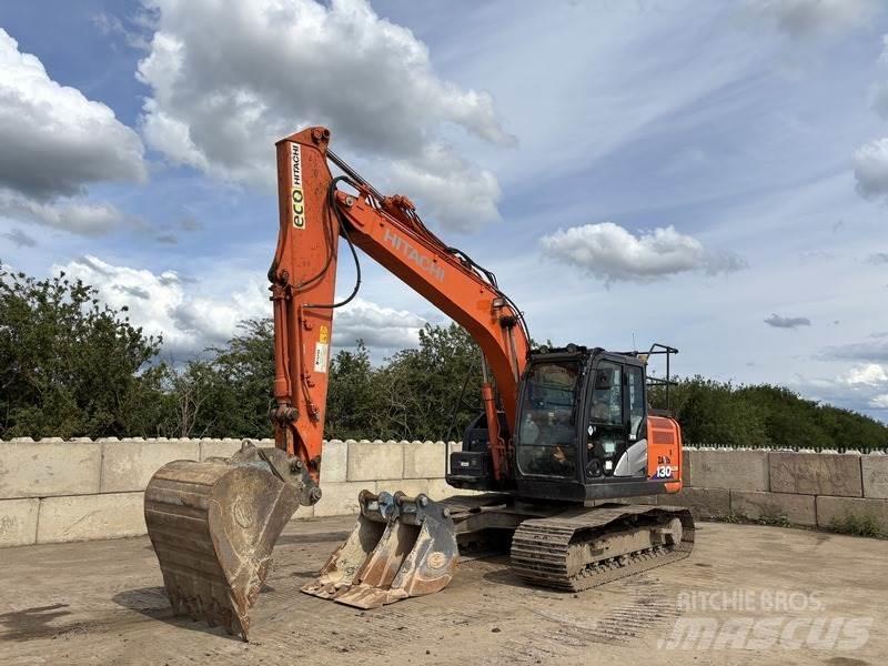 Hitachi ZX130 Paletli ekskavatörler