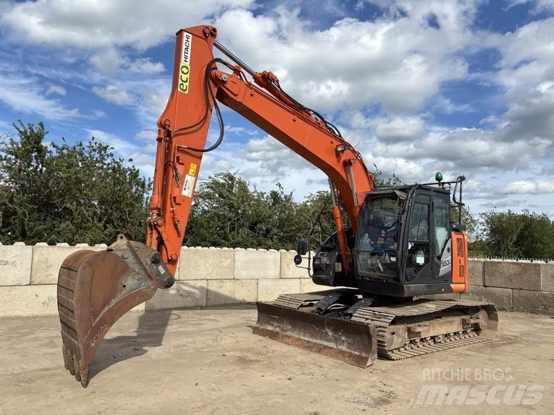 Hitachi ZX135 US-6 Paletli ekskavatörler