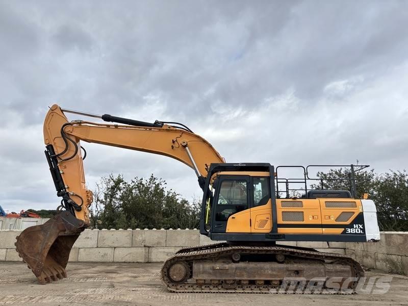 Hyundai HX380L Paletli ekskavatörler