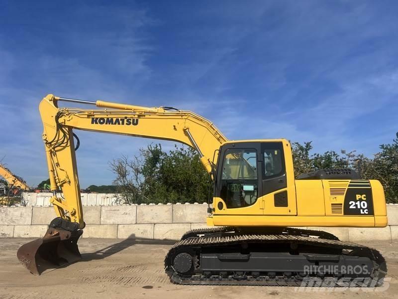 Komatsu PC210 LC-8 Paletli ekskavatörler