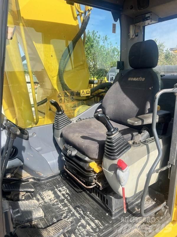 Komatsu PC210 LC-8 Paletli ekskavatörler