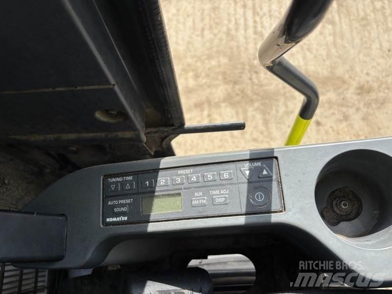 Komatsu PC210LC-10 Paletli ekskavatörler