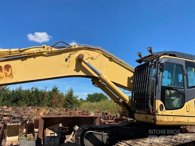 Komatsu PC450LC-8 Paletli ekskavatörler