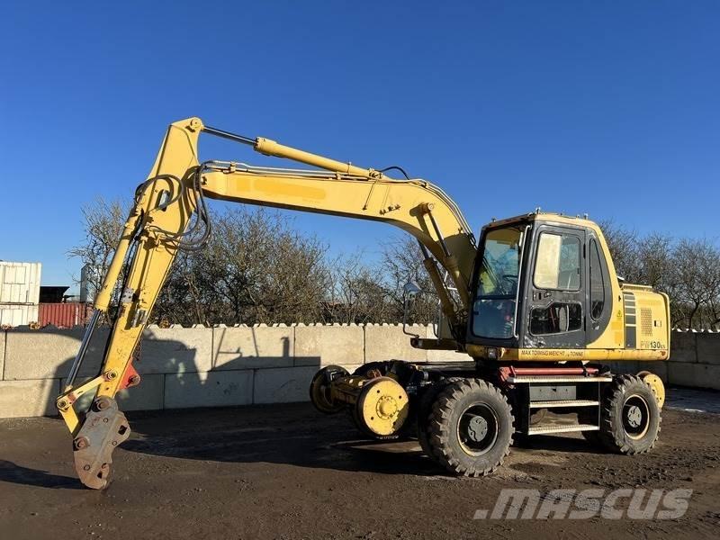 Komatsu PW130-6 Lastik tekerli ekskavatörler