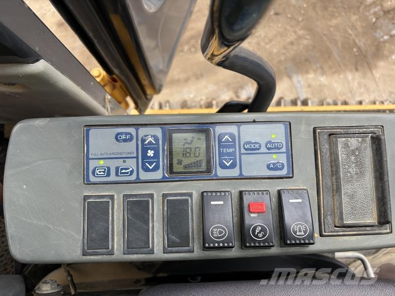 LiuGong CLG925E Paletli ekskavatörler