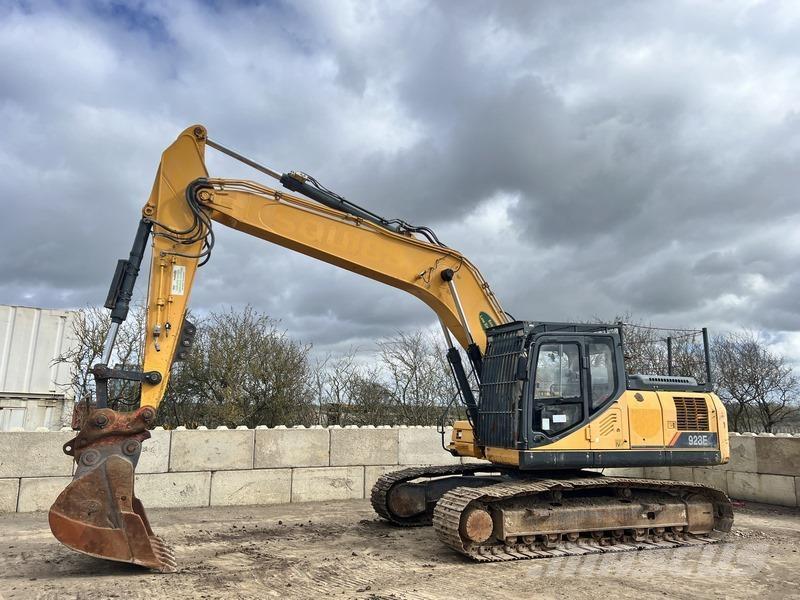 LiuGong CLG928E Paletli ekskavatörler