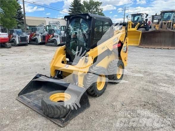 CAT 242D3 Skid steer loderler
