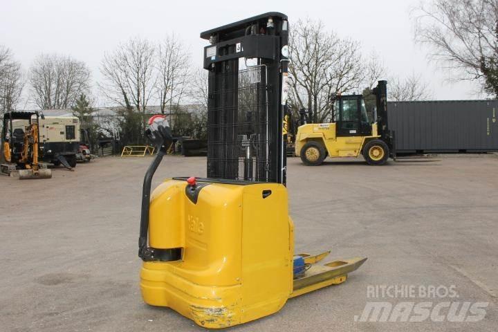 Yale MS12AC Yaya kumandali istif makinasi