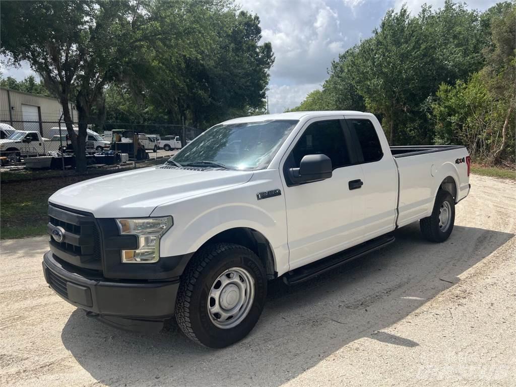 Ford F-150 Pikaplar