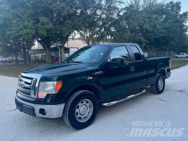 Ford F-150 Pikaplar