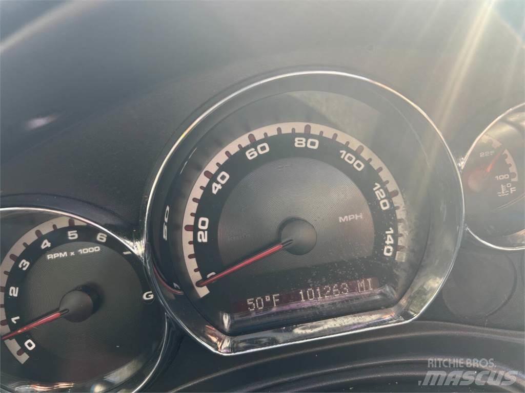 Pontiac G6 Otomobiller