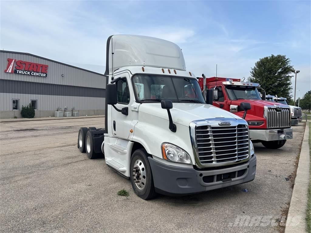 Freightliner Cascadia Çekiciler