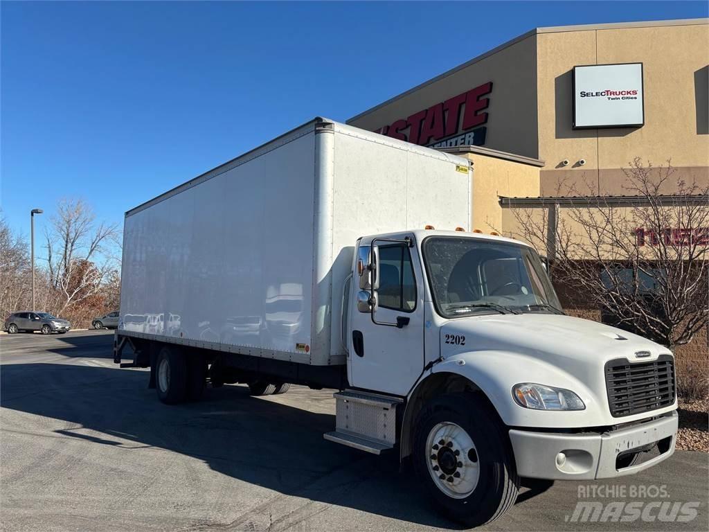 Freightliner M2 106 Kapali kasa kamyonlar
