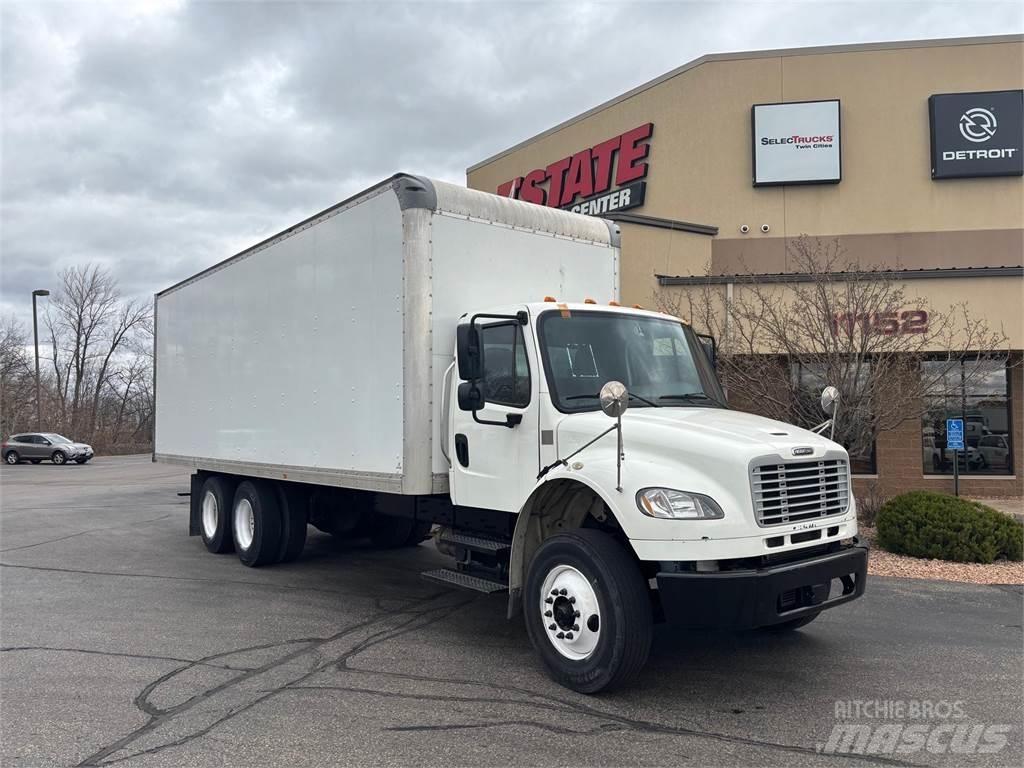 Freightliner M2 106 Kapali kasa kamyonlar