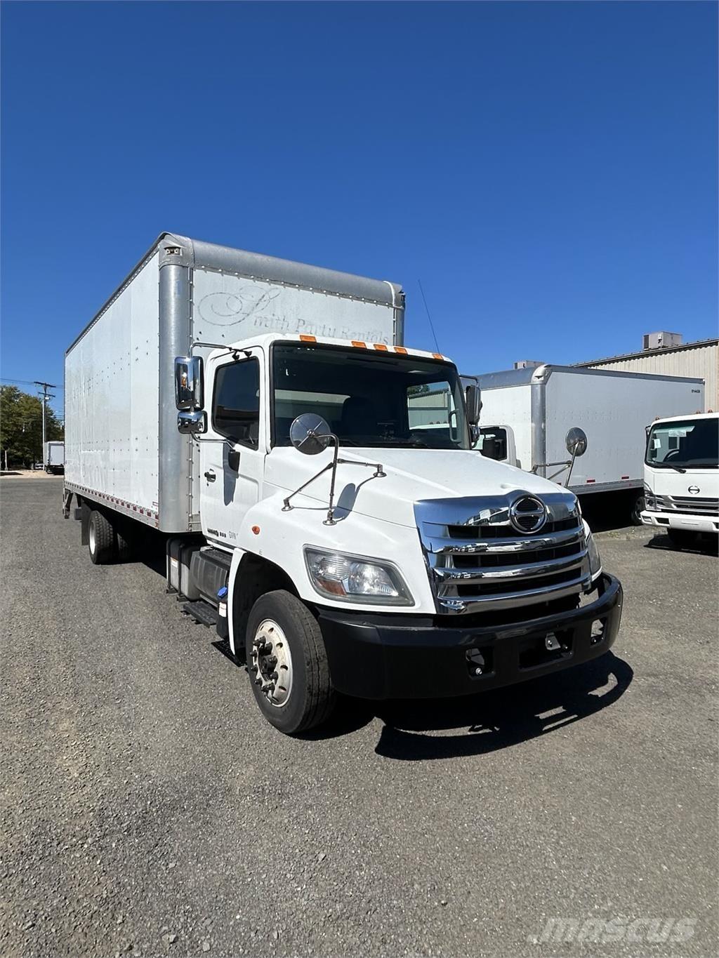 Hino 258ALP Kapali kasa kamyonlar
