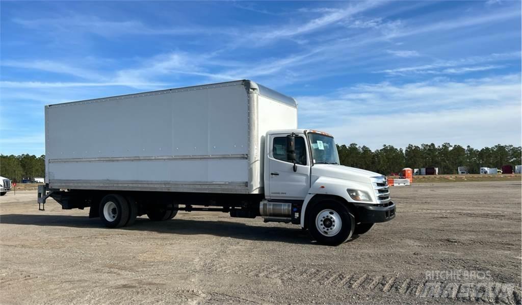 Hino 268A Kapali kasa kamyonlar