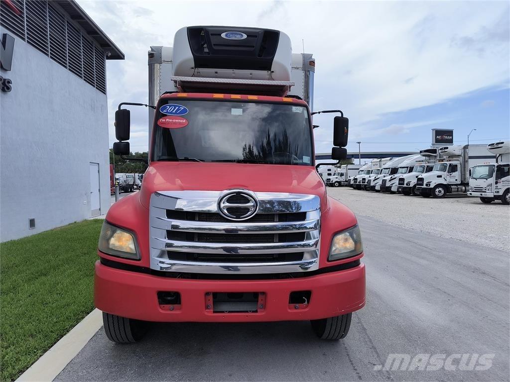 Hino 268A Kapali kasa kamyonlar