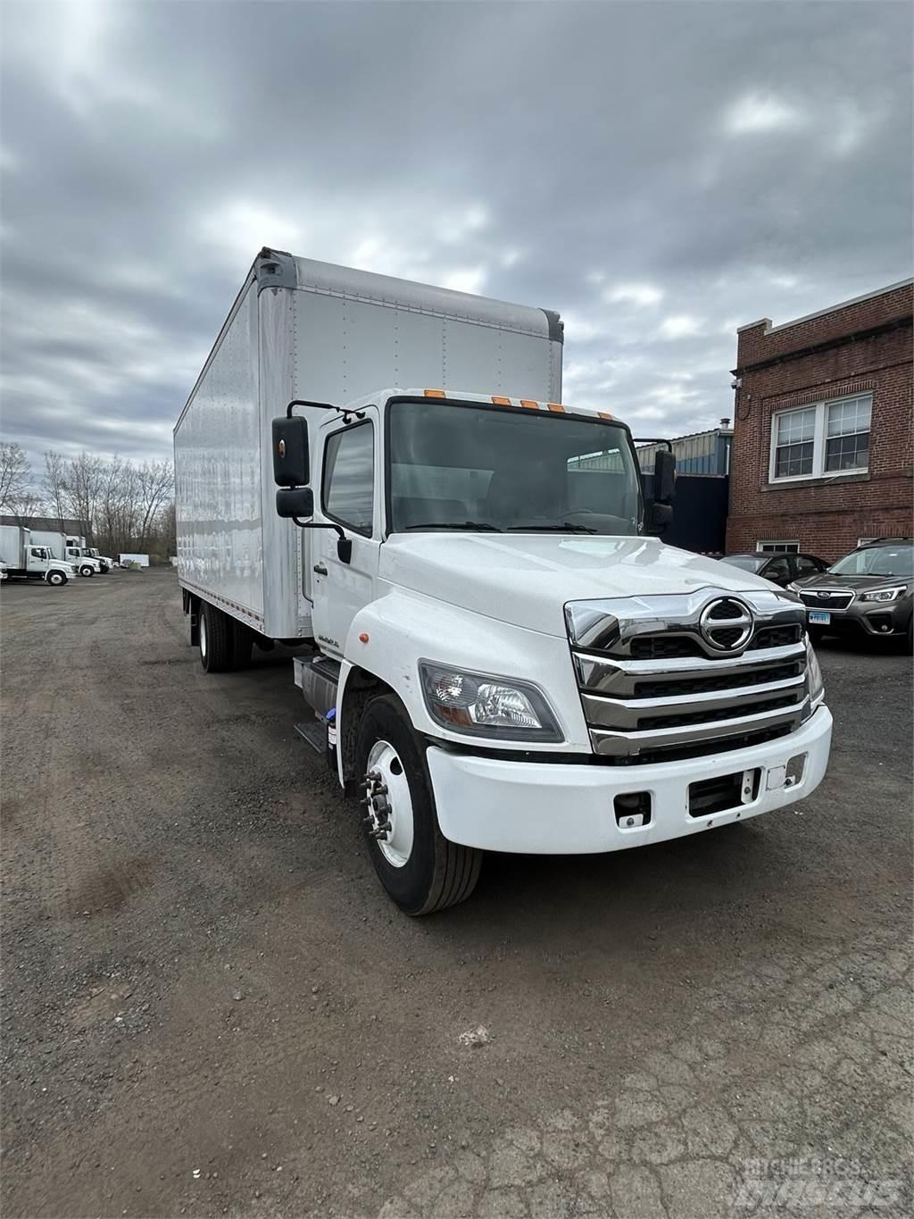 Hino L6 Kapali kasa kamyonlar