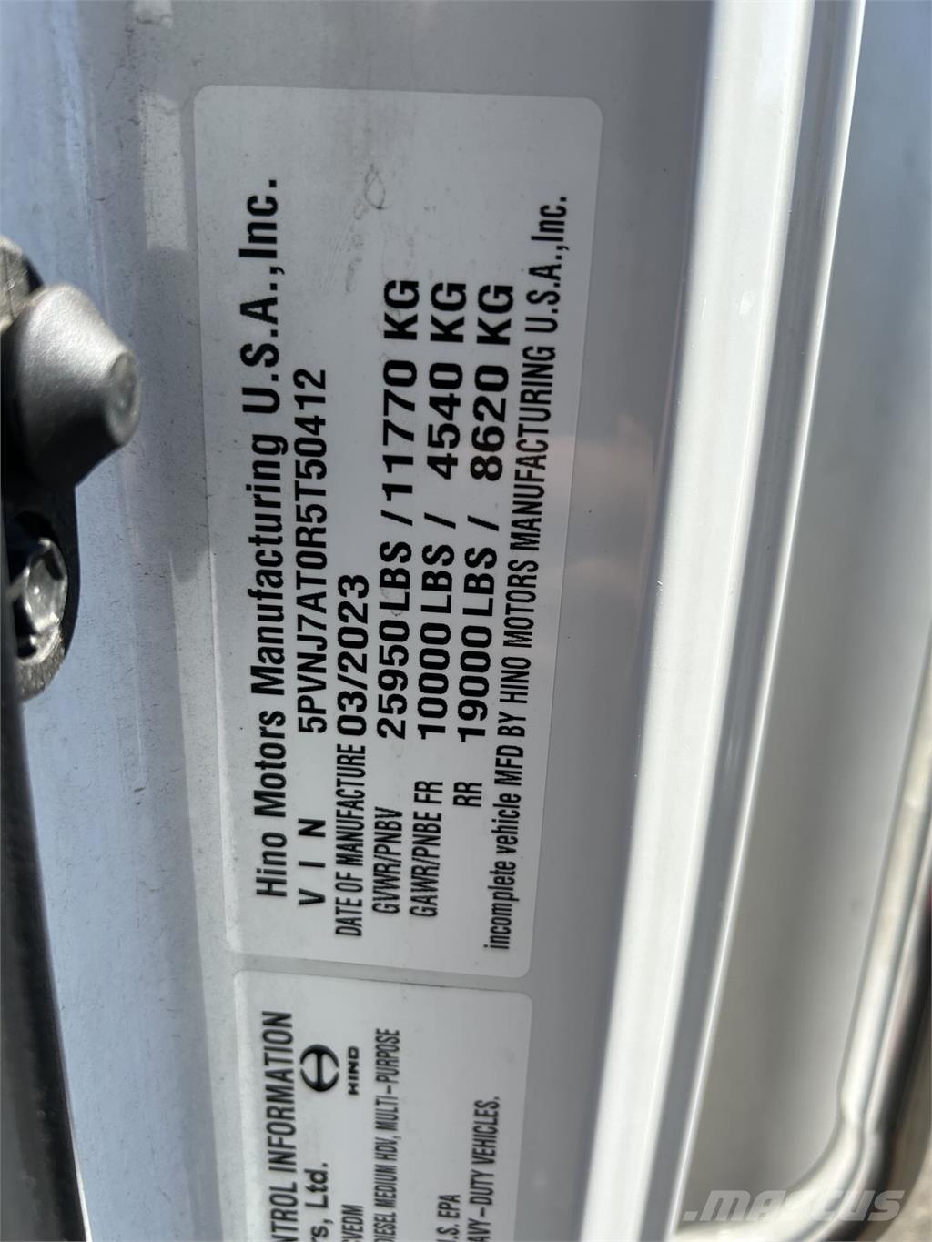 Hino L6 Kapali kasa kamyonlar