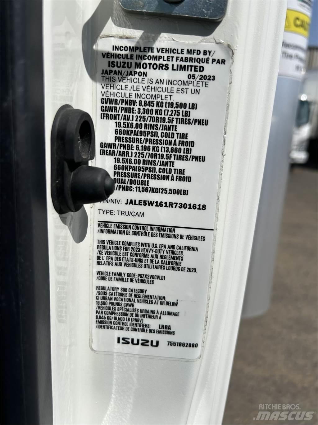 Isuzu NRR Kapali kasa kamyonlar