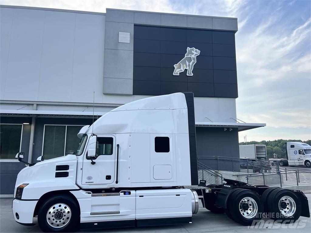 Mack AN64T Çekiciler