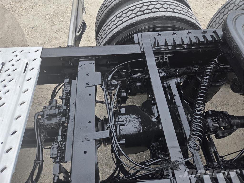 Mack AN64T Çekiciler