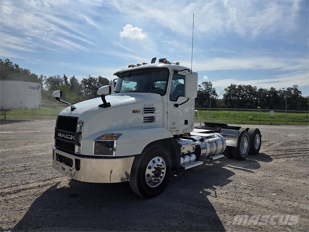 Mack AN64T Çekiciler