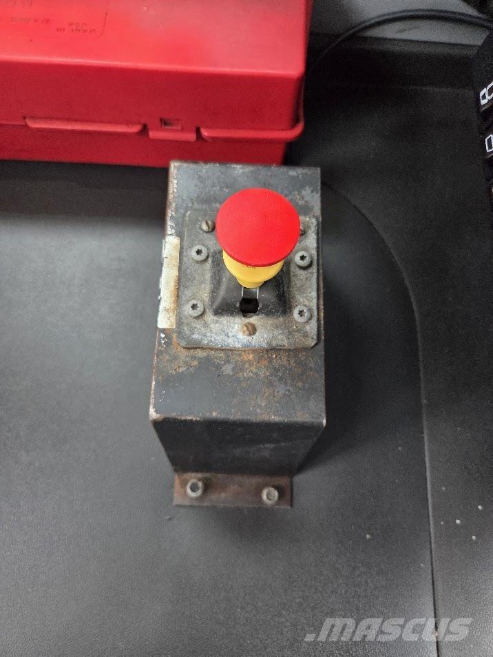 Mack AN64T Çekiciler