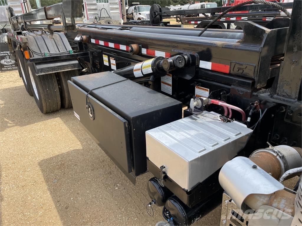 Mack GR64B Diger kamyonlar