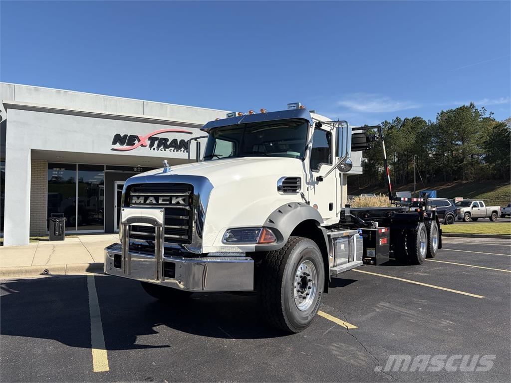 Mack GR64B Diger kamyonlar