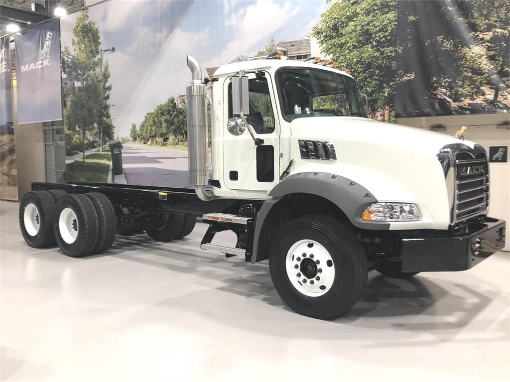Mack GR64BX Transmikserler